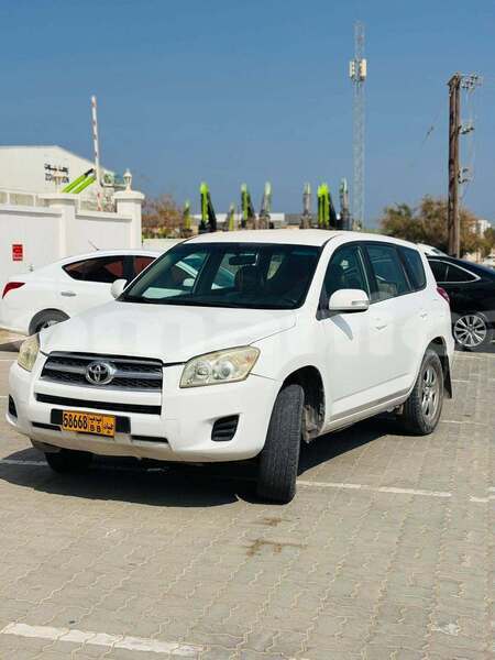 Big with watermark toyota rav4 al batinah al khuwair 8301