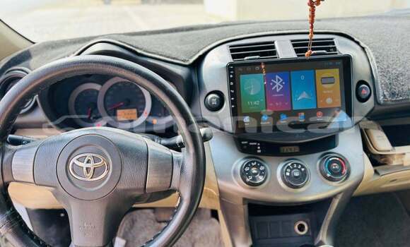 Buy Used Toyota RAV4 White Car in Al khuwair in al-Batinah Buy Used Toyota RAV4 White Car in Al khuwair in al-Batinah