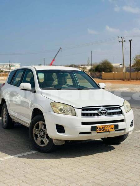 Big with watermark toyota rav4 al batinah al khuwair 8301