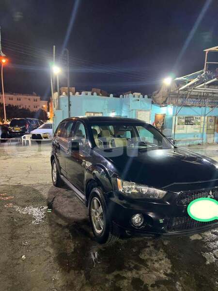 Big with watermark mitsubishi outlander masqat as sib 8302