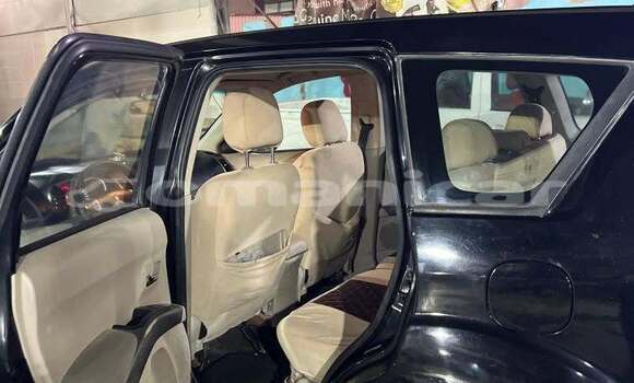 Buy Used Mitsubishi Outlander Black Car in as–Sib in Masqat Buy Used Mitsubishi Outlander Black Car in as–Sib in Masqat