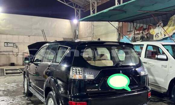 Buy Used Mitsubishi Outlander Black Car in as–Sib in Masqat Buy Used Mitsubishi Outlander Black Car in as–Sib in Masqat