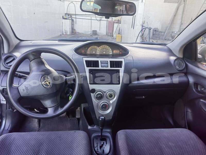 Big with watermark toyota auris musandam khasab 8305