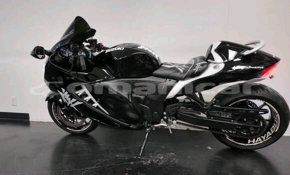 Buy Used Suzuki HAYABUSA Black Bike in Masqat in Masqat