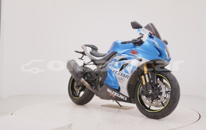 Big with watermark suzuki gsx r masqat muscat 8308