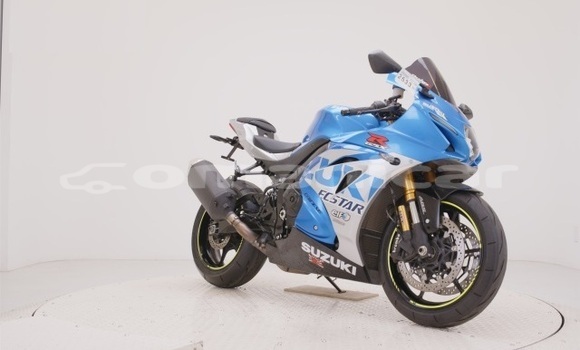 Buy Used Suzuki GSX–R Blue Bike in Muscat in Masqat Buy Used Suzuki GSX–R Blue Bike in Muscat in Masqat