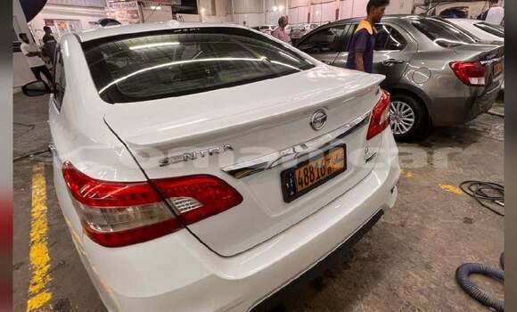 Buy Used Hyundai Elantra White Car in al–Mudaybi in ash-Sharqiyah Buy Used Hyundai Elantra White Car in al–Mudaybi in ash-Sharqiyah
