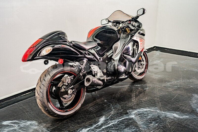 Big with watermark suzuki hayabusa masqat azaiba 8315