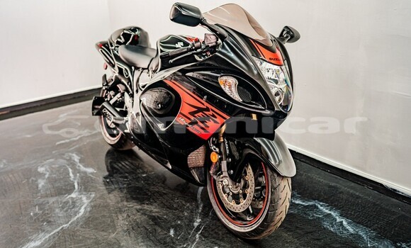 Buy Used Suzuki HAYABUSA Black Bike in Azaiba in Masqat Buy Used Suzuki HAYABUSA Black Bike in Azaiba in Masqat