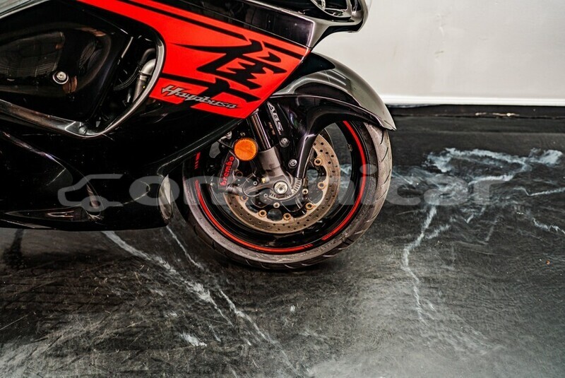 Big with watermark suzuki hayabusa masqat azaiba 8315