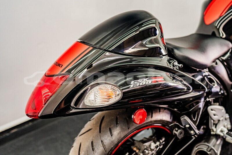Big with watermark suzuki hayabusa masqat azaiba 8315