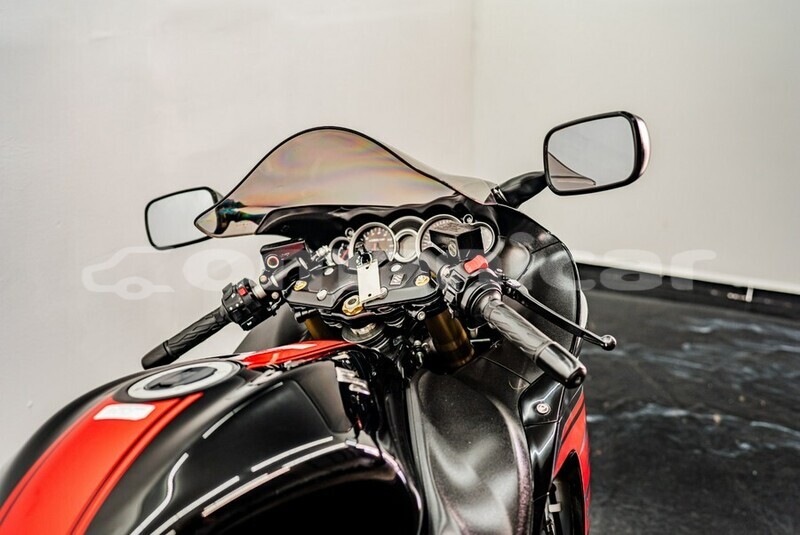 Big with watermark suzuki hayabusa masqat azaiba 8315