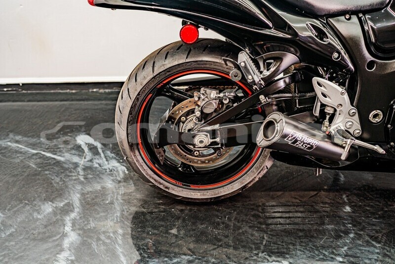 Big with watermark suzuki hayabusa masqat azaiba 8315