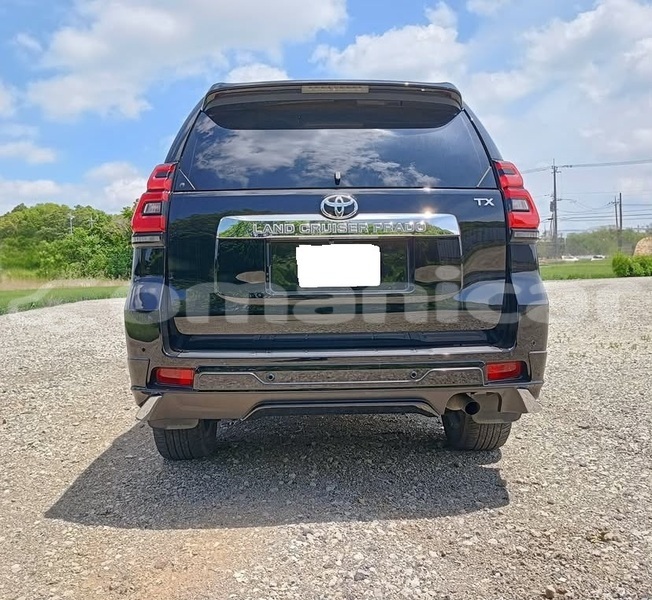 Big with watermark toyota land cruiser prado masqat muscat 8317