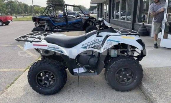 Buy New Kawasaki Brute Force White Bike in Masqat in Masqat Buy New Kawasaki Brute Force White Bike in Masqat in Masqat