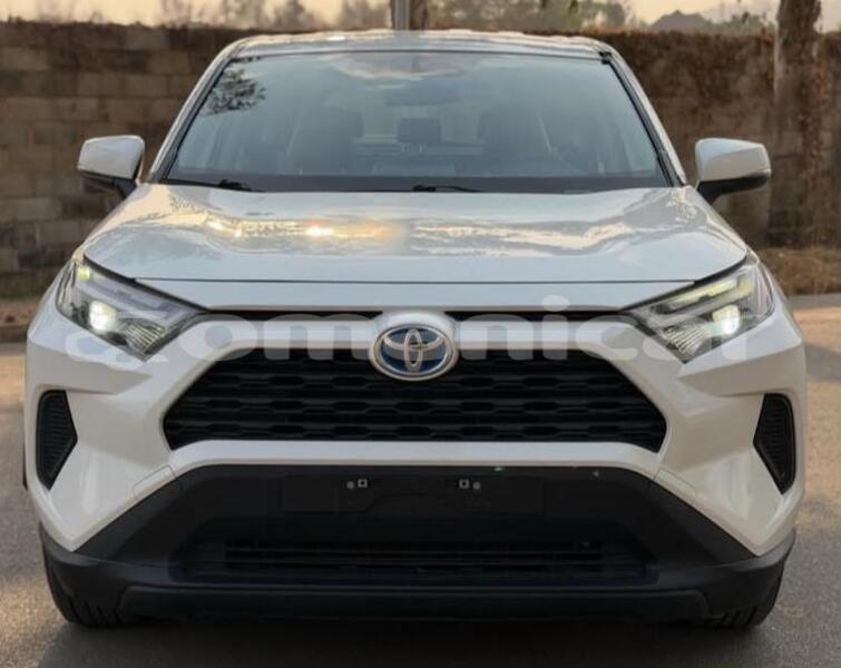 Big with watermark toyota rav4 masqat muscat 8319