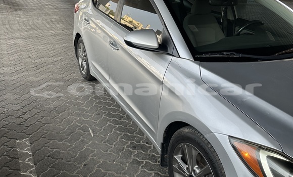 Buy Import Hyundai Elantra Silver Car in Masqat in Masqat Buy Import Hyundai Elantra Silver Car in Masqat in Masqat