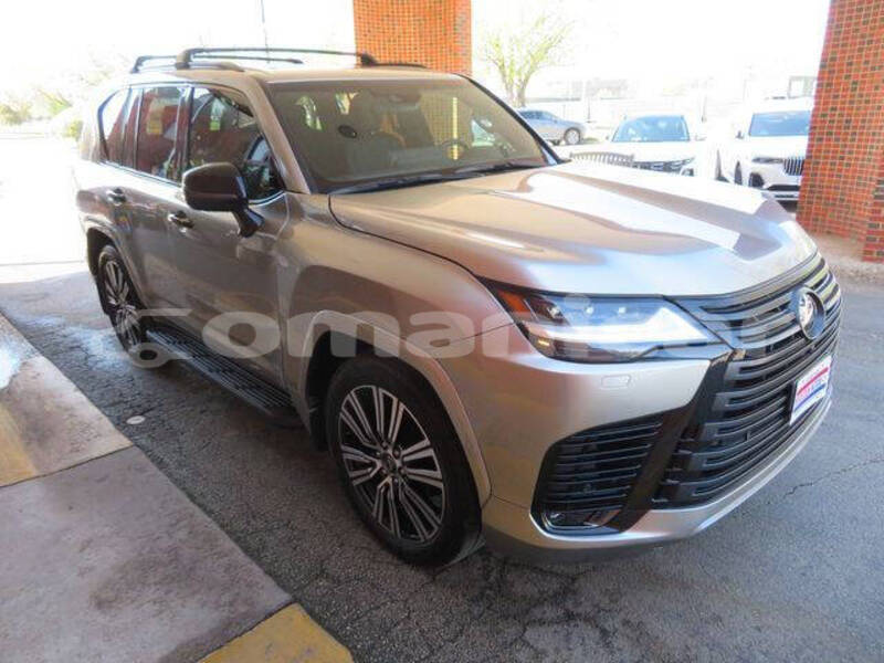 Big with watermark lexus lx masqat muscat 8326