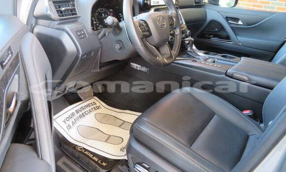 Buy Used Lexus LX Other Car in Muscat in Masqat Buy Used Lexus LX Other Car in Muscat in Masqat