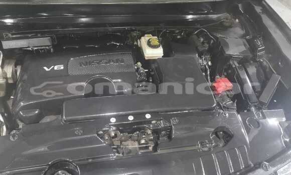 Buy Used Nissan Pathfinder Silver Car in Salalah in Dhufar Buy Used Nissan Pathfinder Silver Car in Salalah in Dhufar
