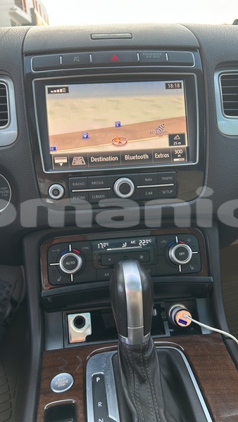 Big with watermark volkswagen touareg masqat muscat 8328