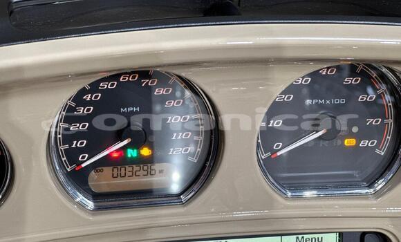 Buy Used Harley Davidson Street Glide Silver Bike in Muscat in Masqat Buy Used Harley Davidson Street Glide Silver Bike in Muscat in Masqat