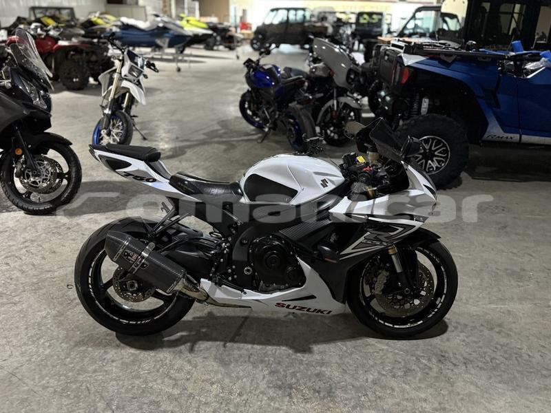 Big with watermark suzuki gsx r masqat muscat 8337