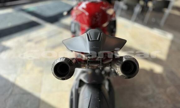 Buy Used Ducati Panigale Red Bike in Muscat in Masqat Buy Used Ducati Panigale Red Bike in Muscat in Masqat