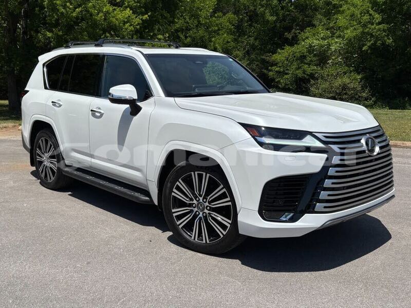 Big with watermark lexus lx masqat madinat qabus 8341