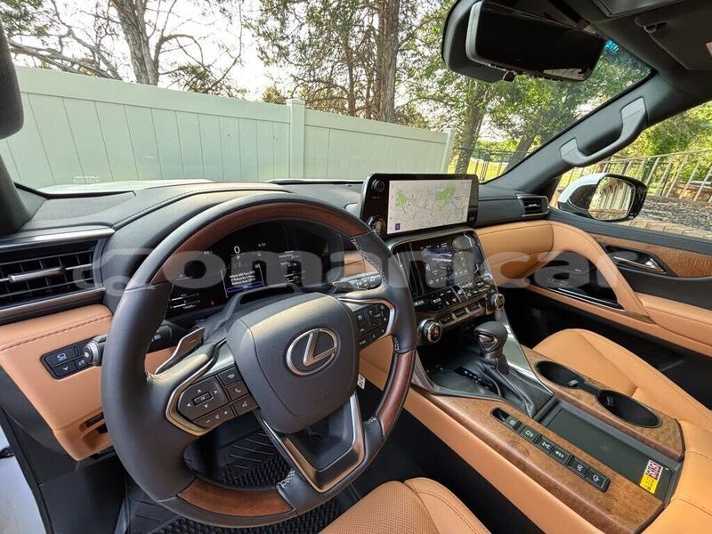 Big with watermark lexus lx masqat madinat qabus 8341