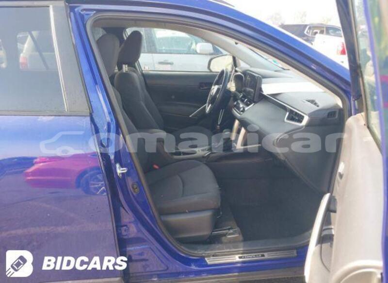 Big with watermark toyota corolla cross masqat azaiba 8343