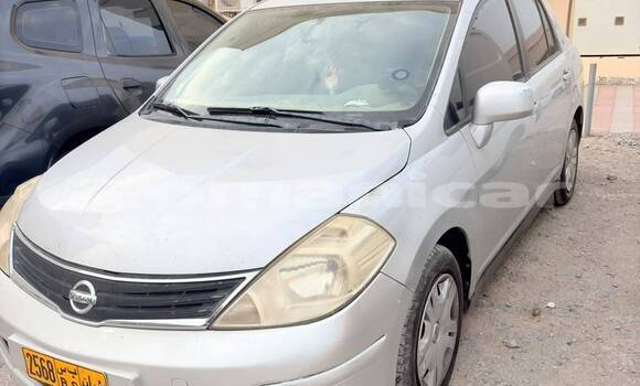 Buy Used Nissan Tiida Silver Car in Barkah in al-Batinah Buy Used Nissan Tiida Silver Car in Barkah in al-Batinah