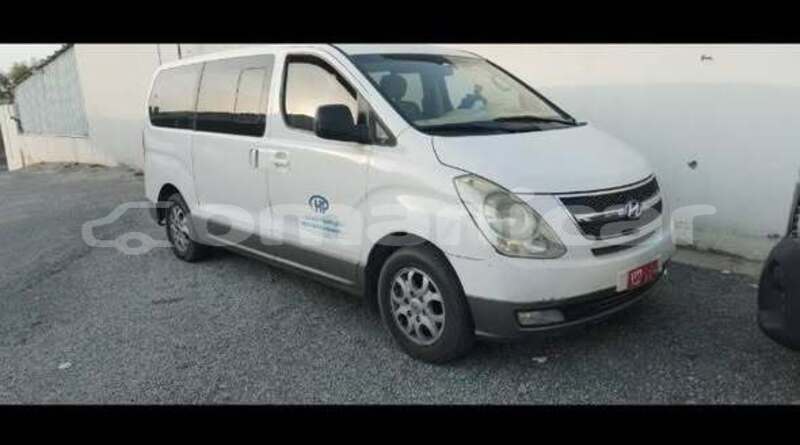 Big with watermark hyundai accent al batinah al khuwair 8349