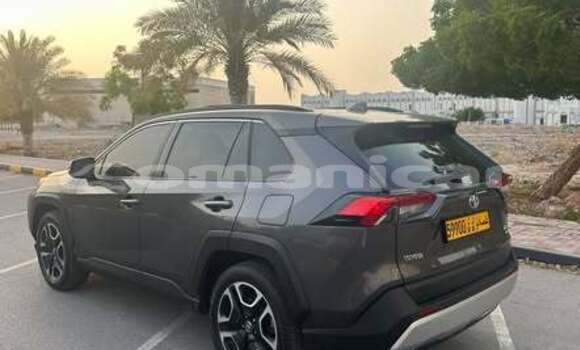 Buy Used Toyota RAV4 Other Car in Al khuwair in al-Batinah Buy Used Toyota RAV4 Other Car in Al khuwair in al-Batinah