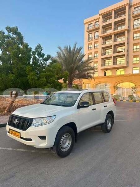 Big with watermark toyota prado al batinah al khuwair 8355