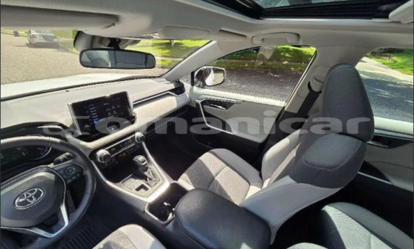 Buy Used Toyota RAV4 White Car in ar–Rustaq in al-Batinah Buy Used Toyota RAV4 White Car in ar–Rustaq in al-Batinah