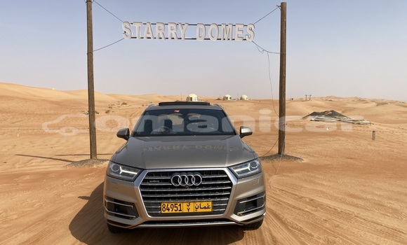 Buy Used Audi Q7 Beige Car in Muscat in Masqat
