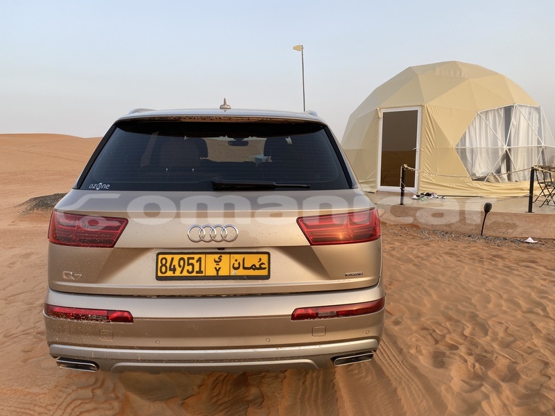 Big with watermark audi q7 masqat muscat 8369