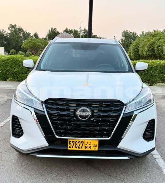 Big with watermark nissan 100nx al batinah al khaburah 8374