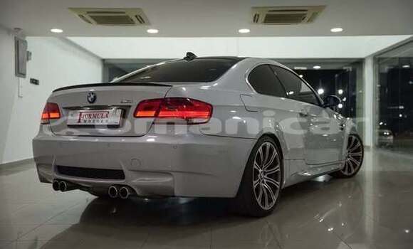 Buy Used BMW 3200 Other Car in Al khuwair in al-Batinah Buy Used BMW 3200 Other Car in Al khuwair in al-Batinah