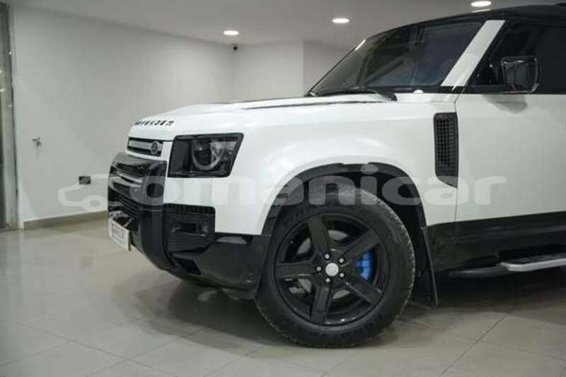 Big with watermark land rover defender al batinah al khaburah 8385