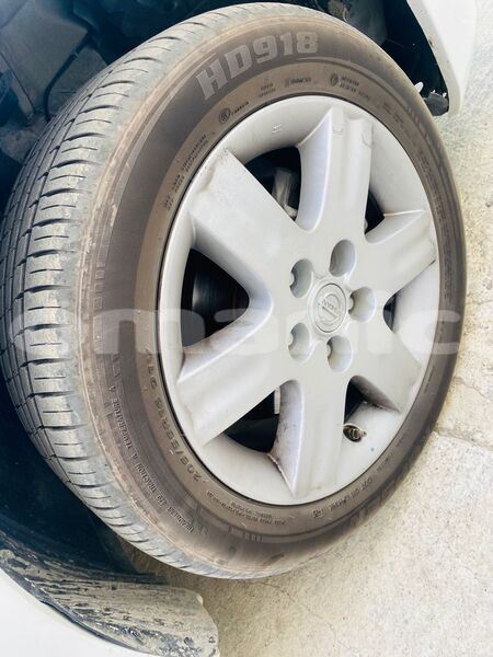 Big with watermark nissan sentra masqat muscat 8394