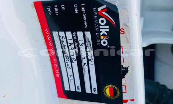 Buy Used Nissan Sentra White Car in Muscat in Masqat Buy Used Nissan Sentra White Car in Muscat in Masqat