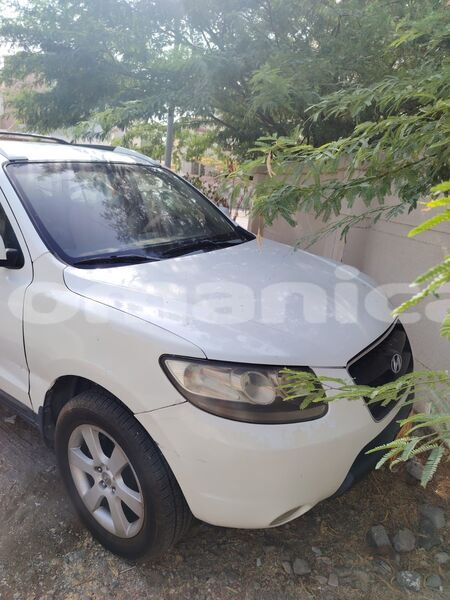 Big with watermark hyundai santa fe masqat azaiba 8398