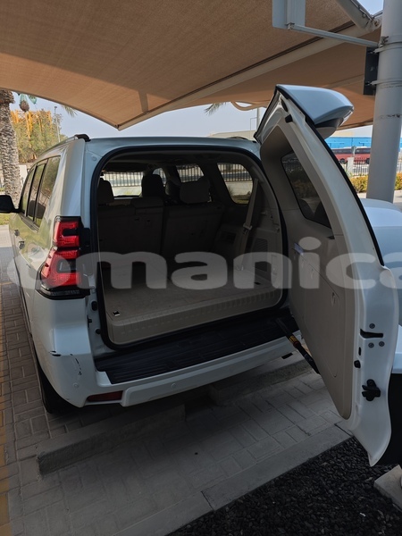 Big with watermark toyota prado masqat muscat 8409
