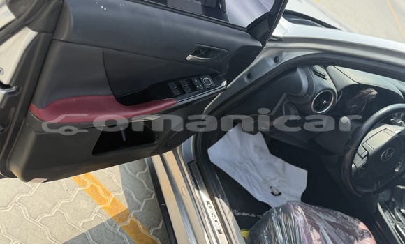 Buy Used Lexus IS 300 Silver Car in al–Buraymi in adh-Dhahirah Buy Used Lexus IS 300 Silver Car in al–Buraymi in adh-Dhahirah