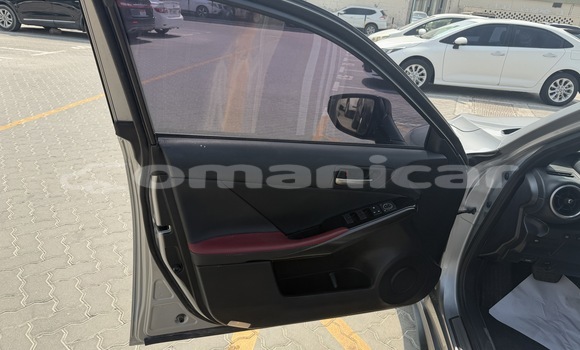 Buy Used Lexus IS 300 Silver Car in al–Buraymi in adh-Dhahirah Buy Used Lexus IS 300 Silver Car in al–Buraymi in adh-Dhahirah