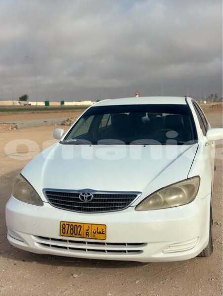 Big with watermark toyota camry dhufar import dubai 8413