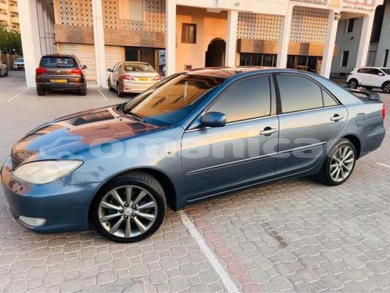 Big with watermark toyota camry al batinah al khaburah 8415