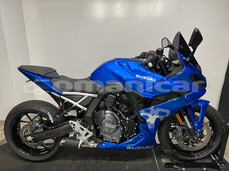 Big with watermark suzuki gsx al batinah ar rustaq 8423